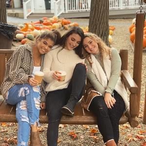 Meet your Posher, Hannah